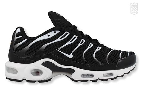 nike tn schwarz weiß|air max plus Nike TN.